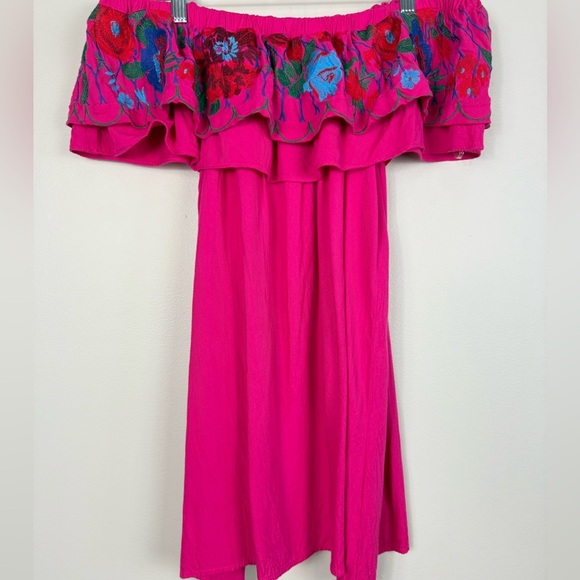 Umgee Tunic Top Womens Medium Pink Off-Shoulder Shirt Floral Embroidery Boho - Picture 2 of 7